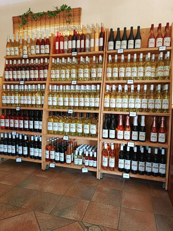 Landhotel Weingut Schulze فرايبورغ المظهر الخارجي الصورة